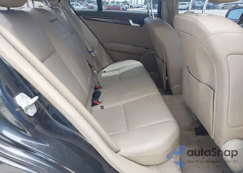 2012 Mercedes-Benz C 250 Sport from USA, damaged, VIN WDDGF4HB3CR230549